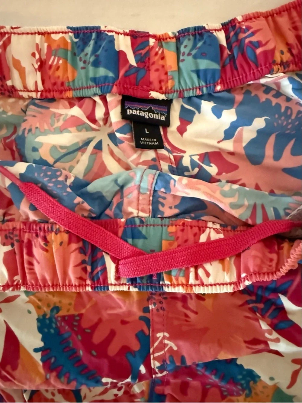 Patagonia Multicolor Tropical Print Athletic Shorts - Picture 2 of 4